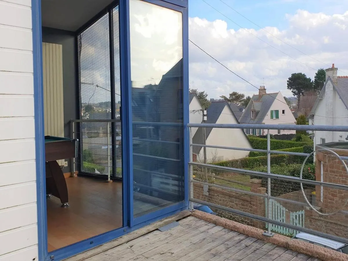Maison Pour 6 Pers. A Tregastel Avec Jardin Clos, Proche Plage Et Commerces, Wifi Et Billard - Fr-1-368-159 0*,  France
