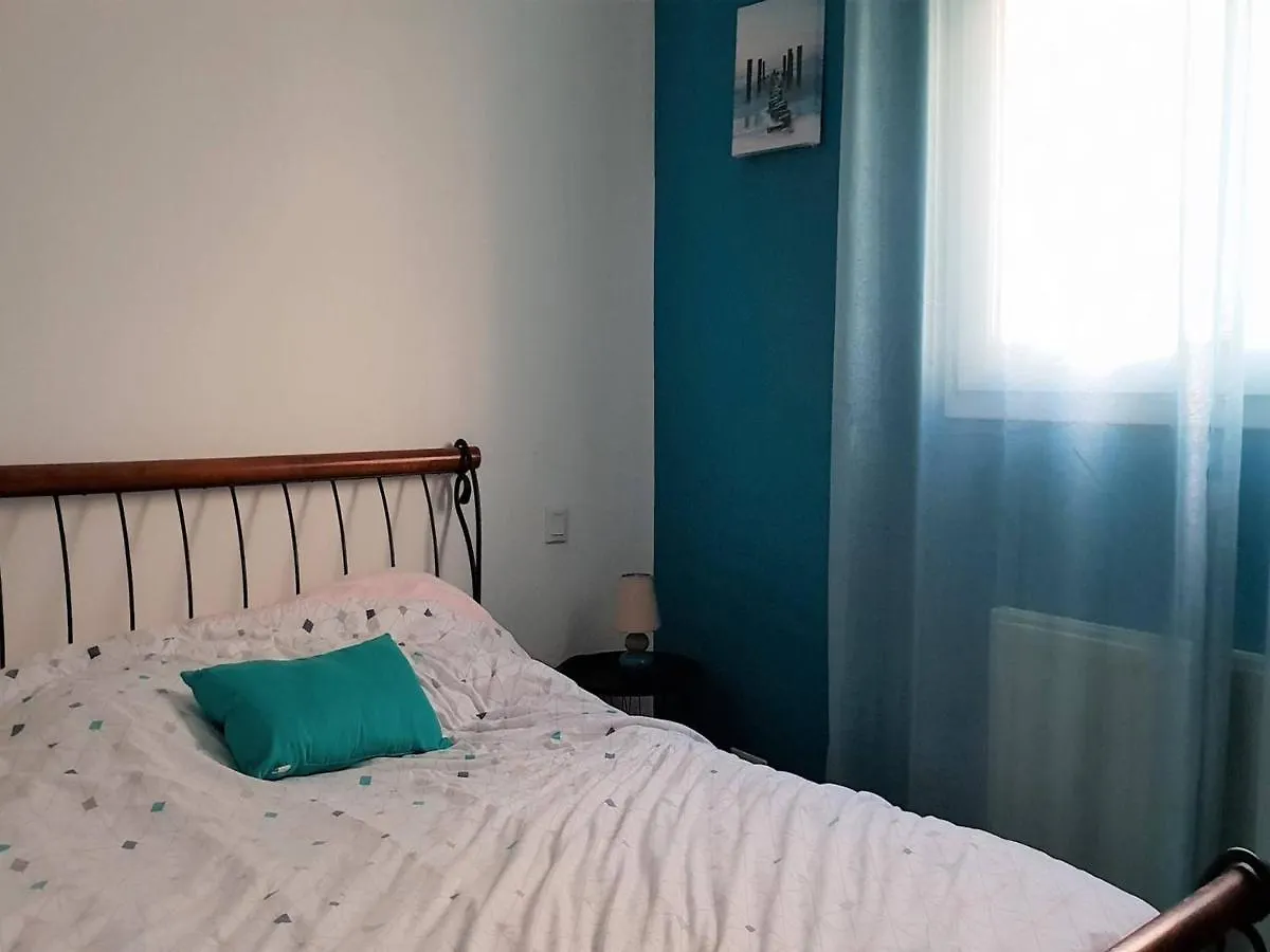 Maison Pour 6 Pers. A Tregastel Avec Jardin Clos, Proche Plage Et Commerces, Wifi Et Billard - Fr-1-368-159 France
